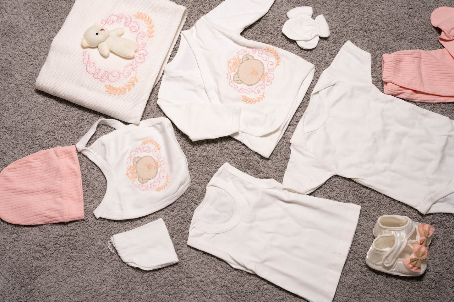 “Cuddle Bear” Newborn Baby Set