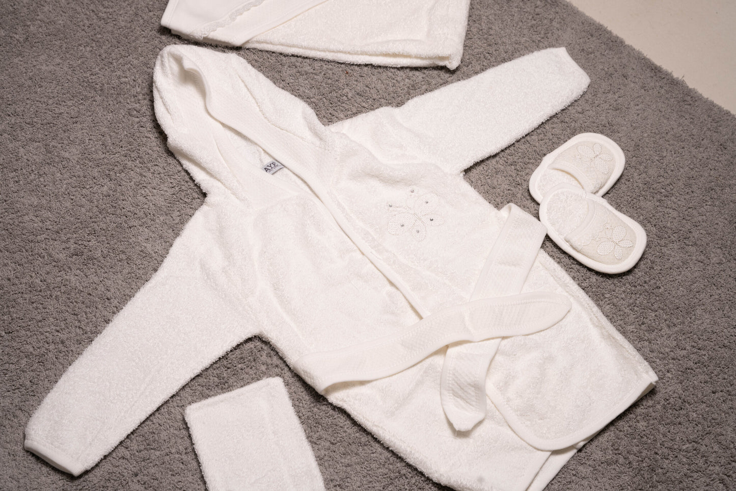 “Pure Harmony” Baby Shower Gift Set